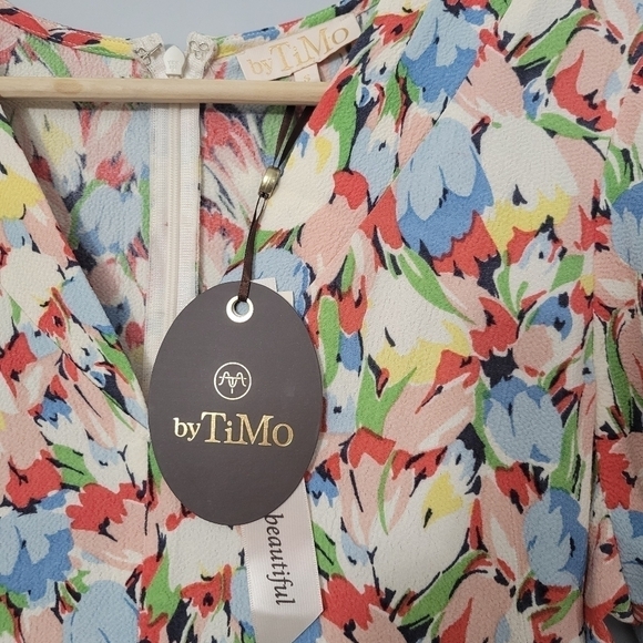 ByTiMo Abstract Floral Short Sleeve Mini Dress - Picture 11 of 11